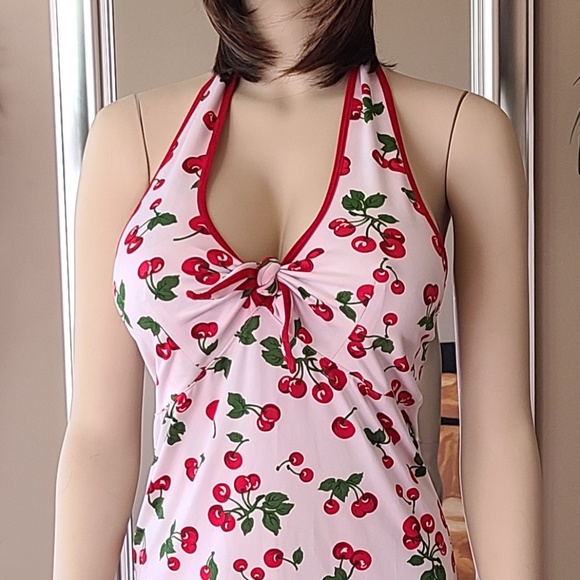 PIN-UP GIRL SEXY HALTER - Picture 1 of 6